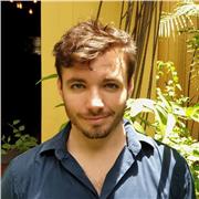 Antoine, professeur d’anglais certifié (TEFL) et expérimenté en ligne. 51 pays visité